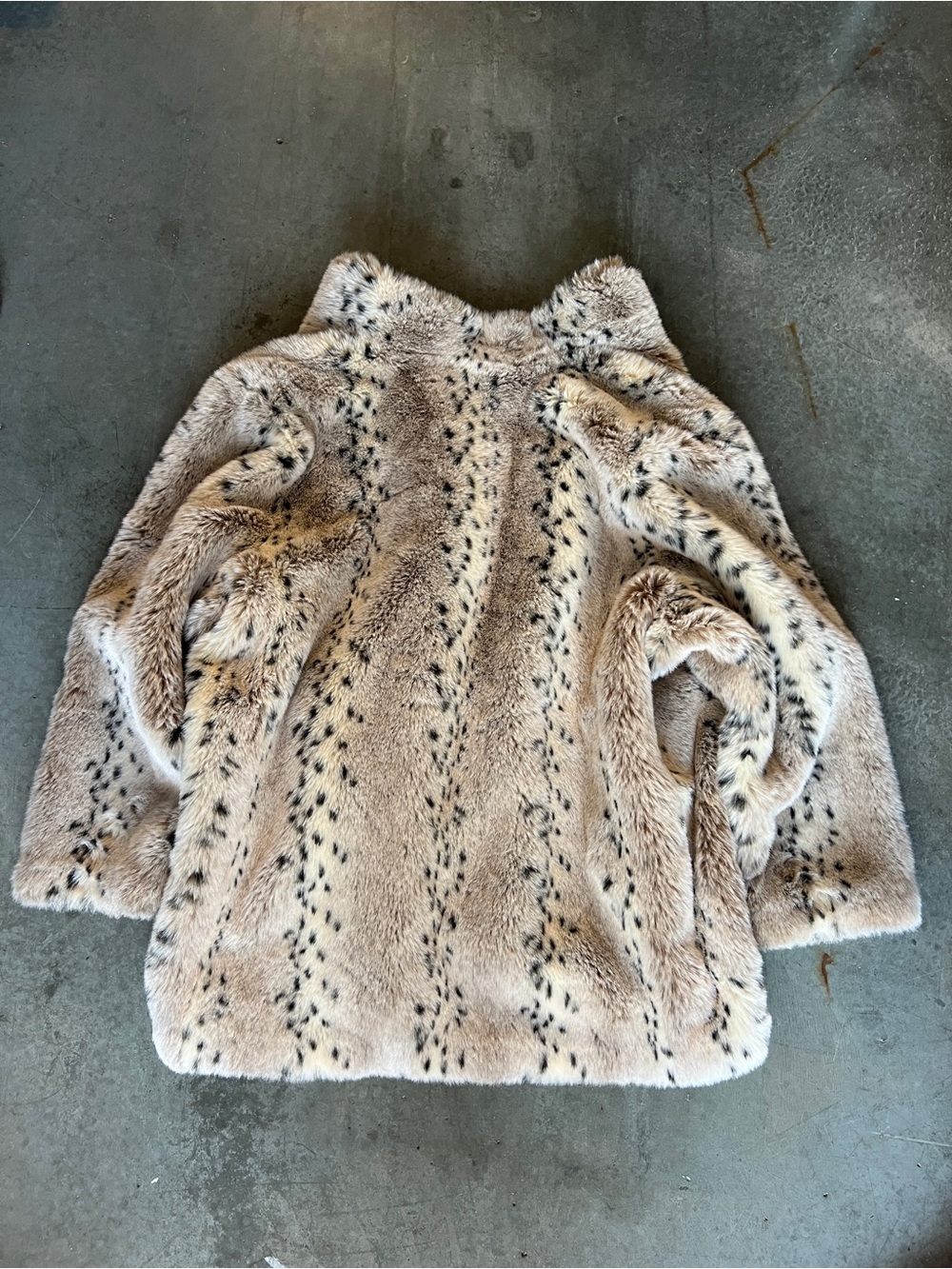 Faux Fur Spot-Print Coat - Cream - Picture 13 of 13